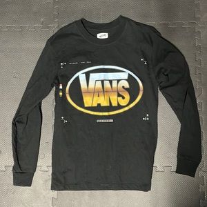 Men’s VANS L/S tee (size small)
